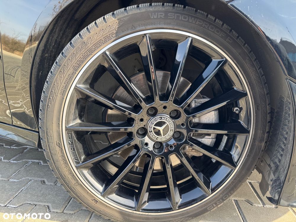 Mercedes-Benz CLA 250 7G-DCT AMG Line - 16
