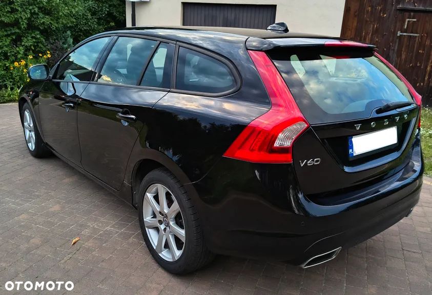 Volvo V60 D4 Drive-E Dynamic Edition (Kinetic) - 4