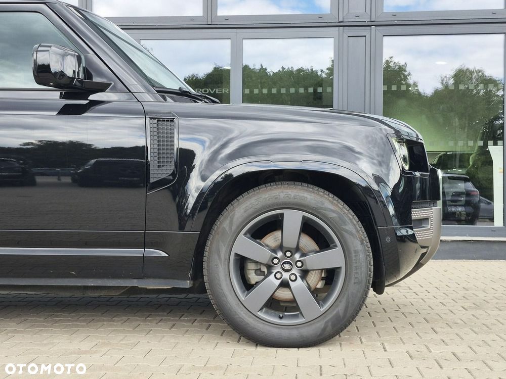 Land Rover Defender - 9