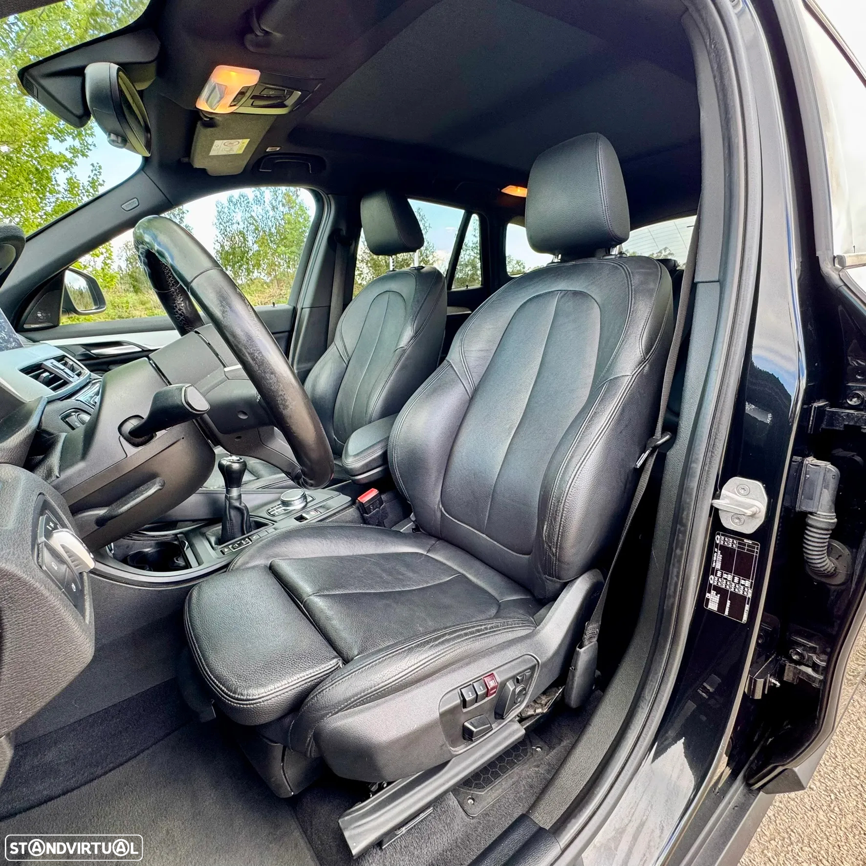 BMW X1 18 d sDrive Line Sport - 8