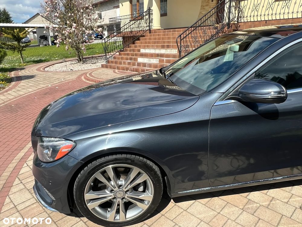 Mercedes-Benz Klasa C 300 7G-TRONIC - 15