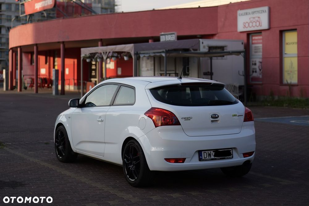 Kia ProCeed 1.4 L - 2