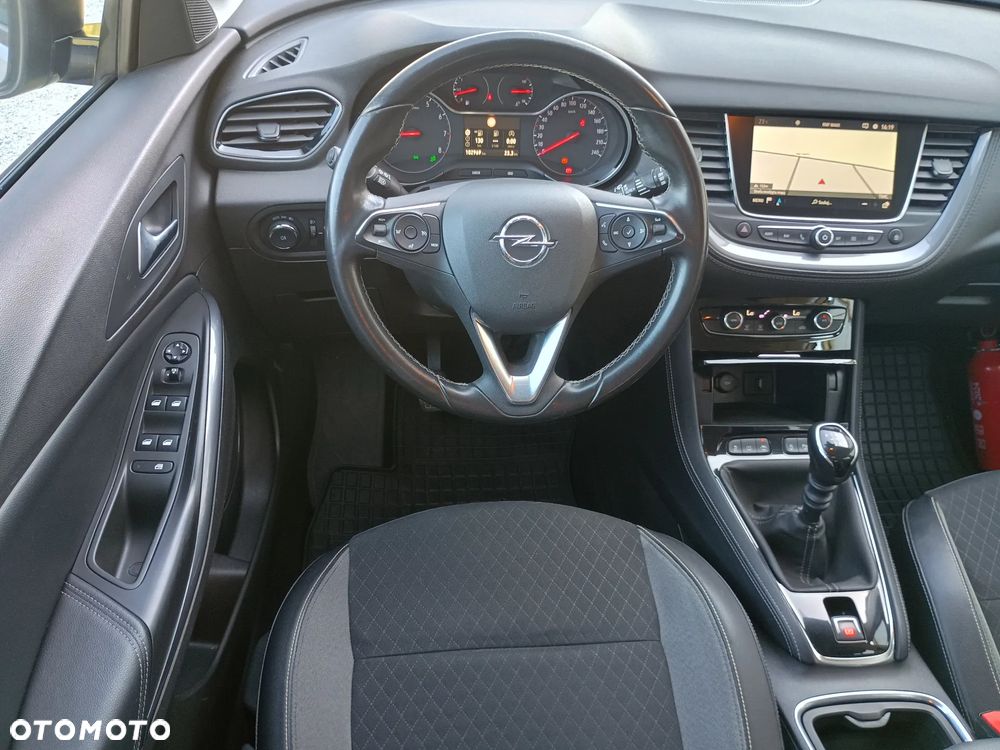 Opel Grandland X 1.2 Start/Stop Business Elegance - 19