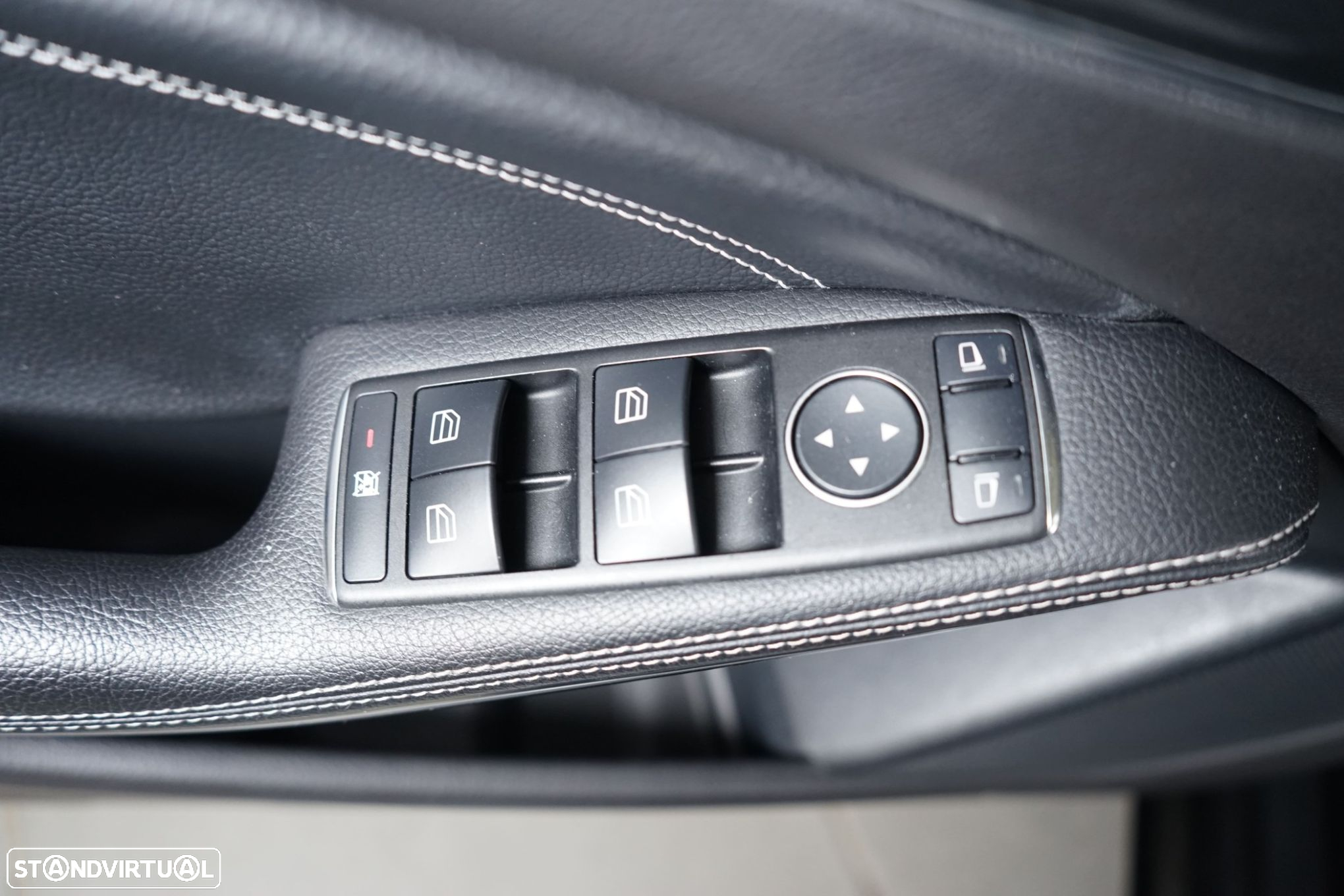 Mercedes-Benz A 180 CDI AMG Line - 21