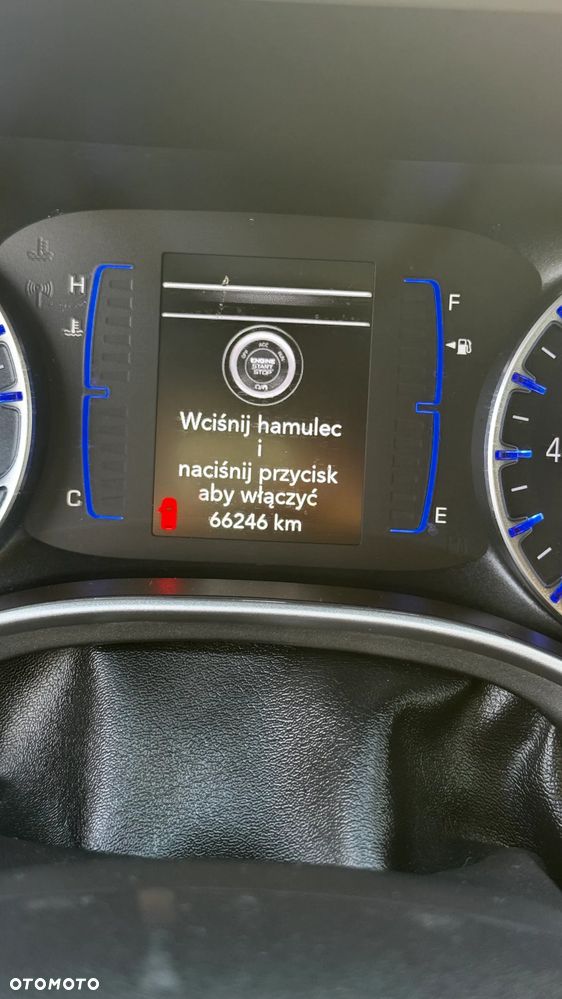 Chrysler Pacifica - 11