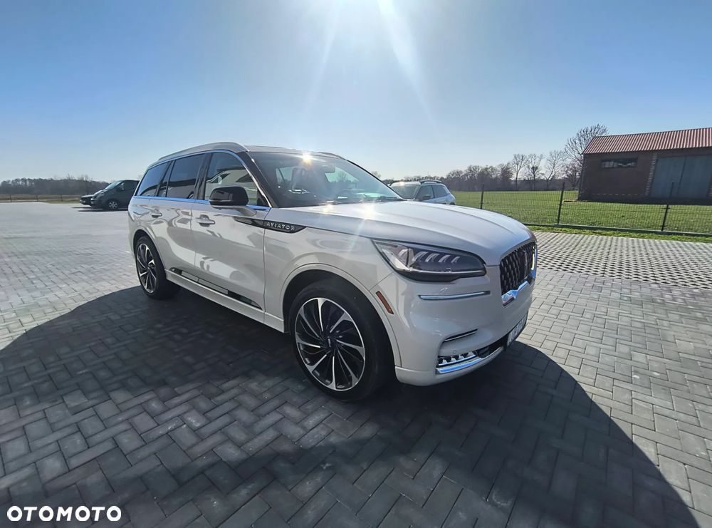 Lincoln Aviator - 24