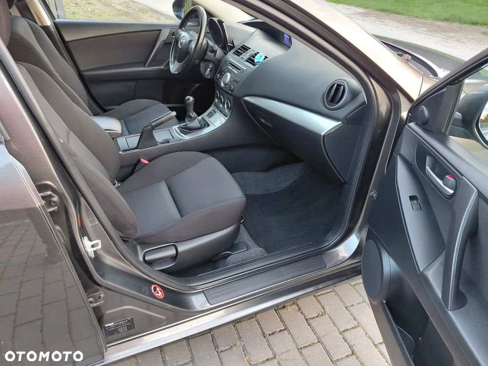 Mazda 3 1.6 Exclusive - 25