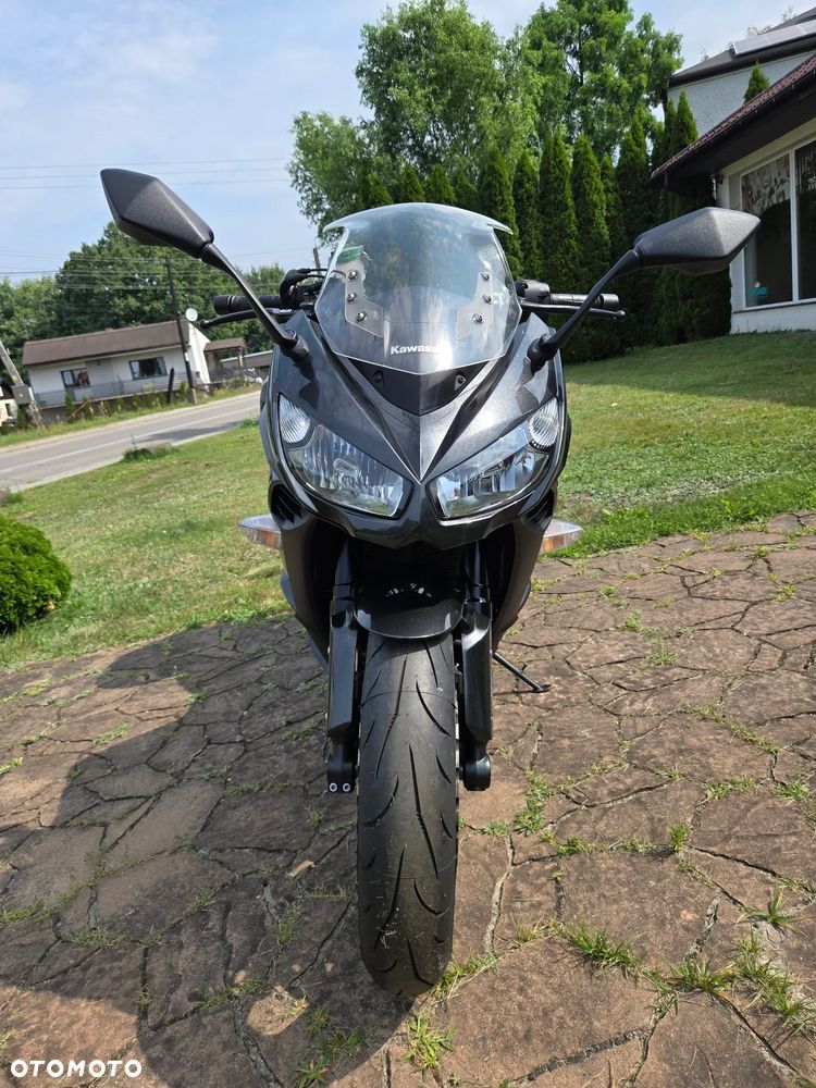 Kawasaki Z - 12