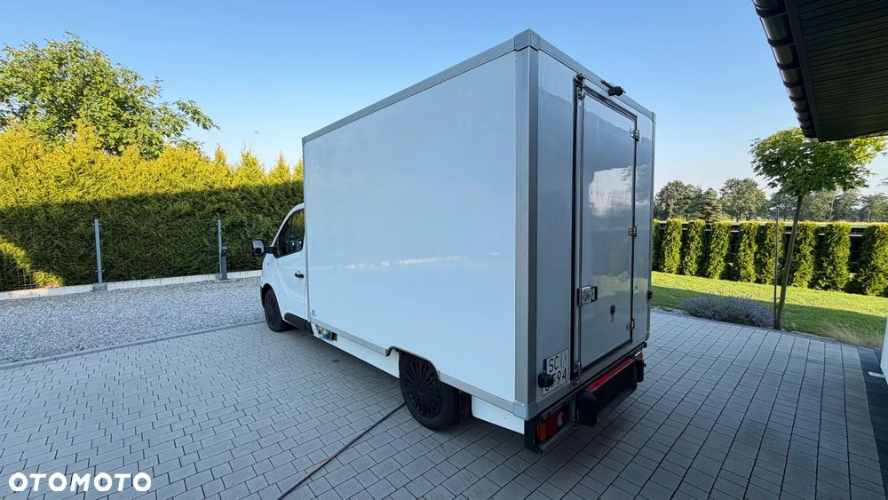 Renault Trafic - 6
