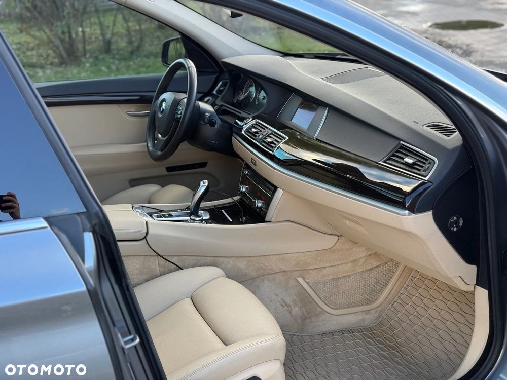 BMW 5GT 520d Luxury Line - 11