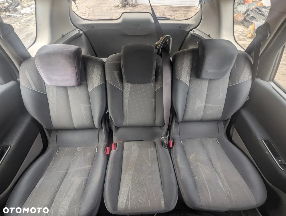 RENAULT Scénic II 1.9 DCI 2006 TED69 na części - 10