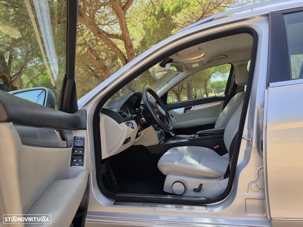 Mercedes-Benz C 220 CDi Avantgarde Aut. - 11