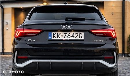 Audi Q3 2023 photo 2