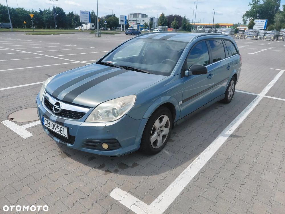 Opel Vectra 1.9 CDTI Essentia - 1