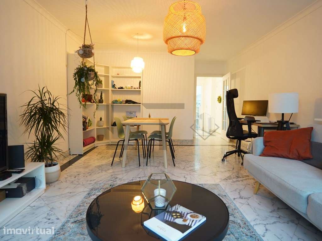 Apartamento T1 com Garagem para Arrendamento junto ao Saldanha, Lisboa - Grande imagem: 5/26