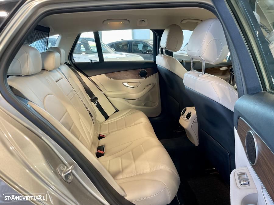 Mercedes-Benz C 300 de T 9G-TRONIC Exclusive - 32