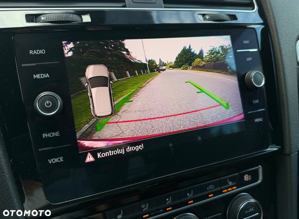 Volkswagen Golf GTI (BlueMotion Technology) DSG - 19