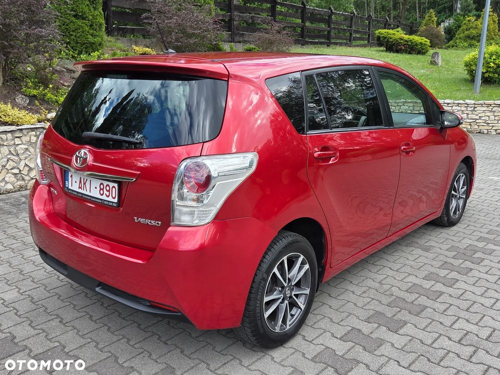Toyota Verso 1.8 Premium MS - 10