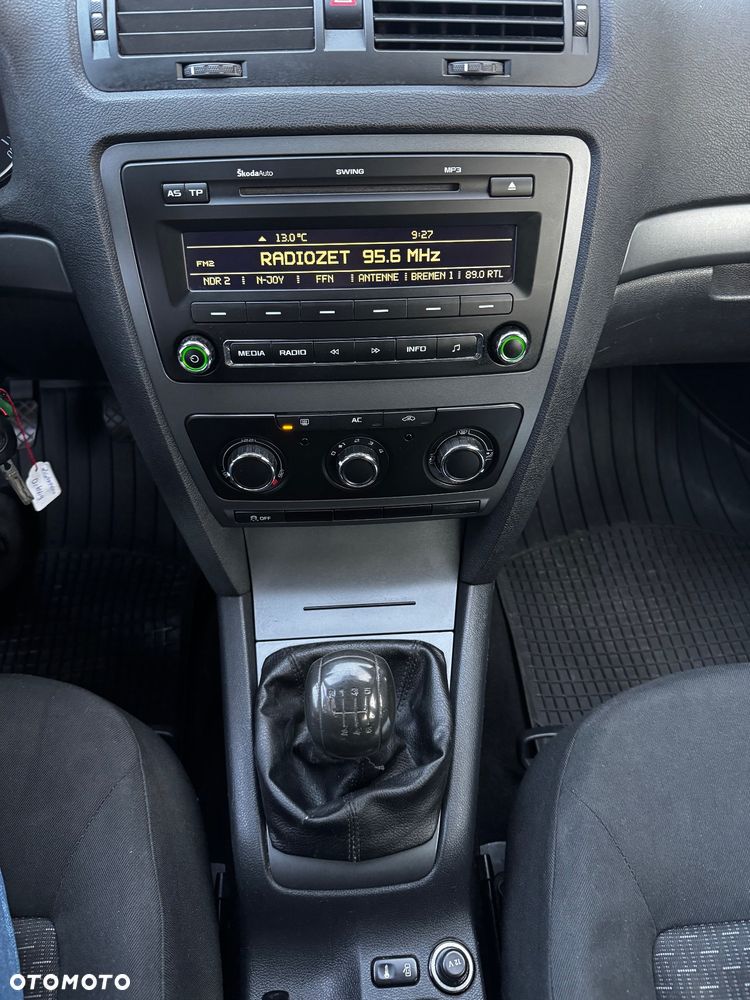 Skoda Octavia Combi 1.4 TSI Ambiente - 22