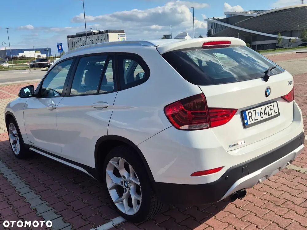 BMW X1 xDrive28i xLine - 2