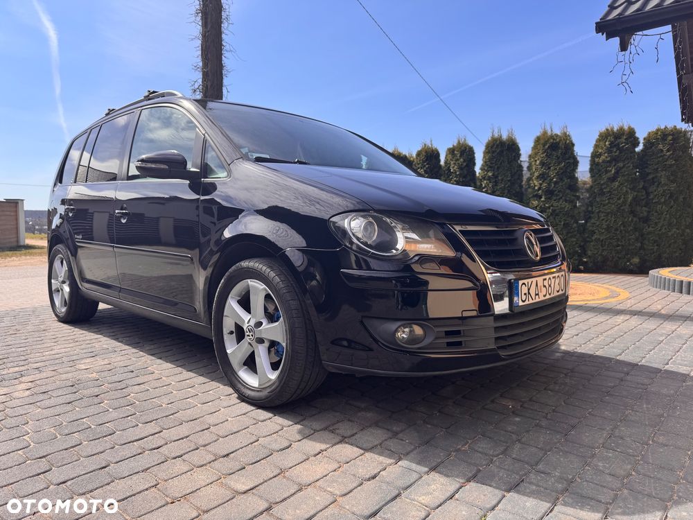 Volkswagen Touran 2.0 TDI DPF Highline Perfectline - 3