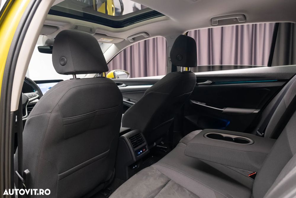 Volkswagen Golf 1.5 TSI Comfortline - 26