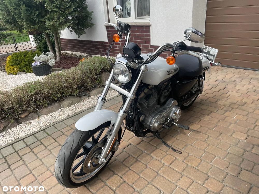 Harley-Davidson Sportster Low 883L - 3