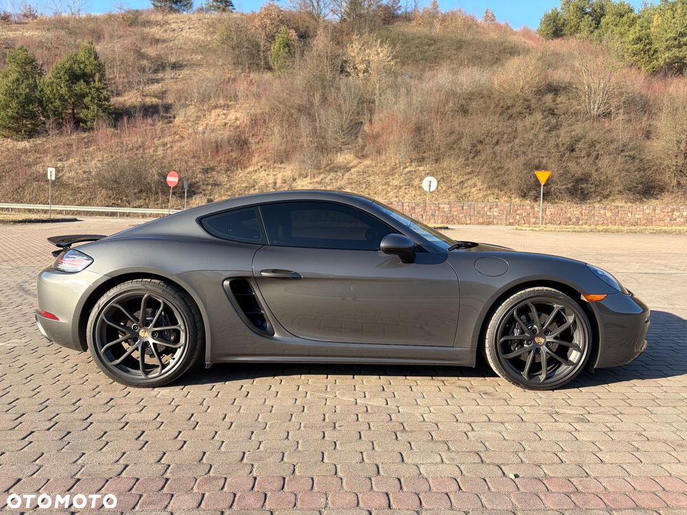 Porsche Cayman - 7