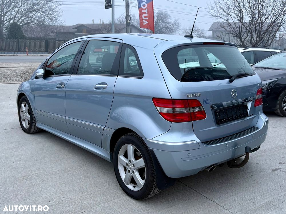 Mercedes-Benz B 200 CDI DPF Autotronic SPORT EDITION - 4