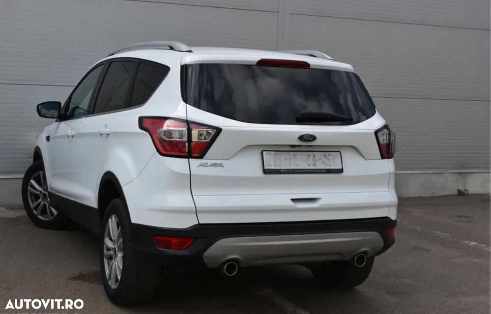 Ford Kuga 1.5 TDCi 2WD Powershift Trend - 18
