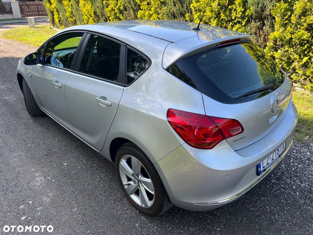 Opel Astra III 1.4 - 12