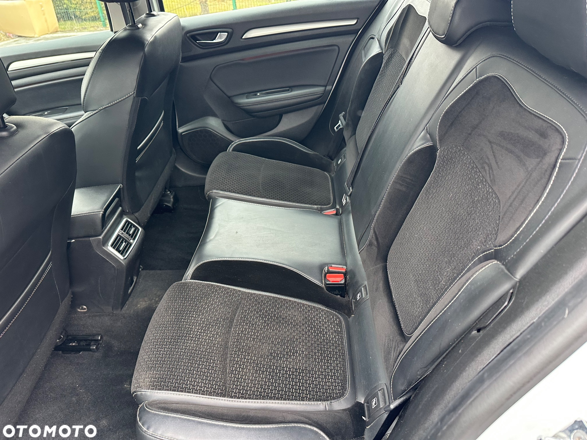 Renault Megane ENERGY dCi 110 INTENS - 9