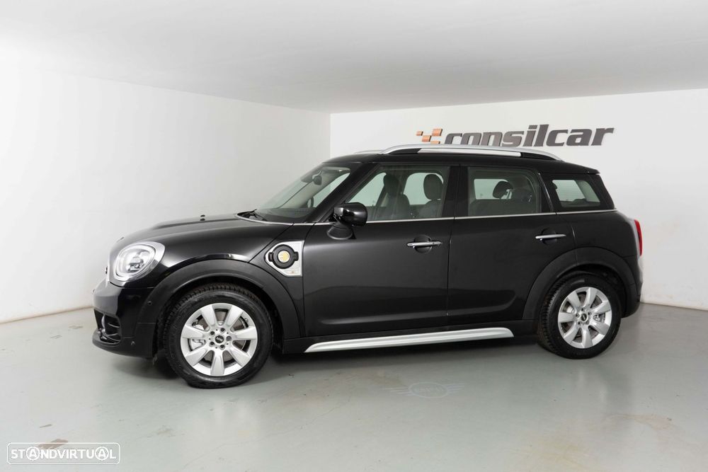 MINI Countryman Cooper SE ALL4 Auto - 6