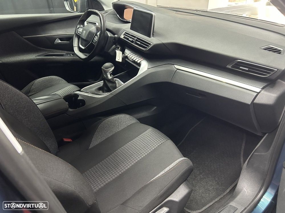 Peugeot 5008 1.2 PureTech Active - 11
