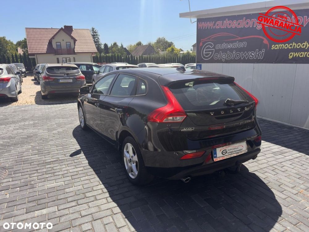 Volvo V40 - 8