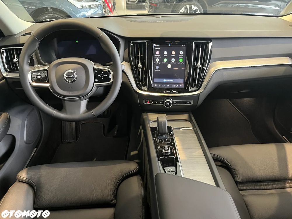 Volvo V60 B4 B Plus Dark - 10