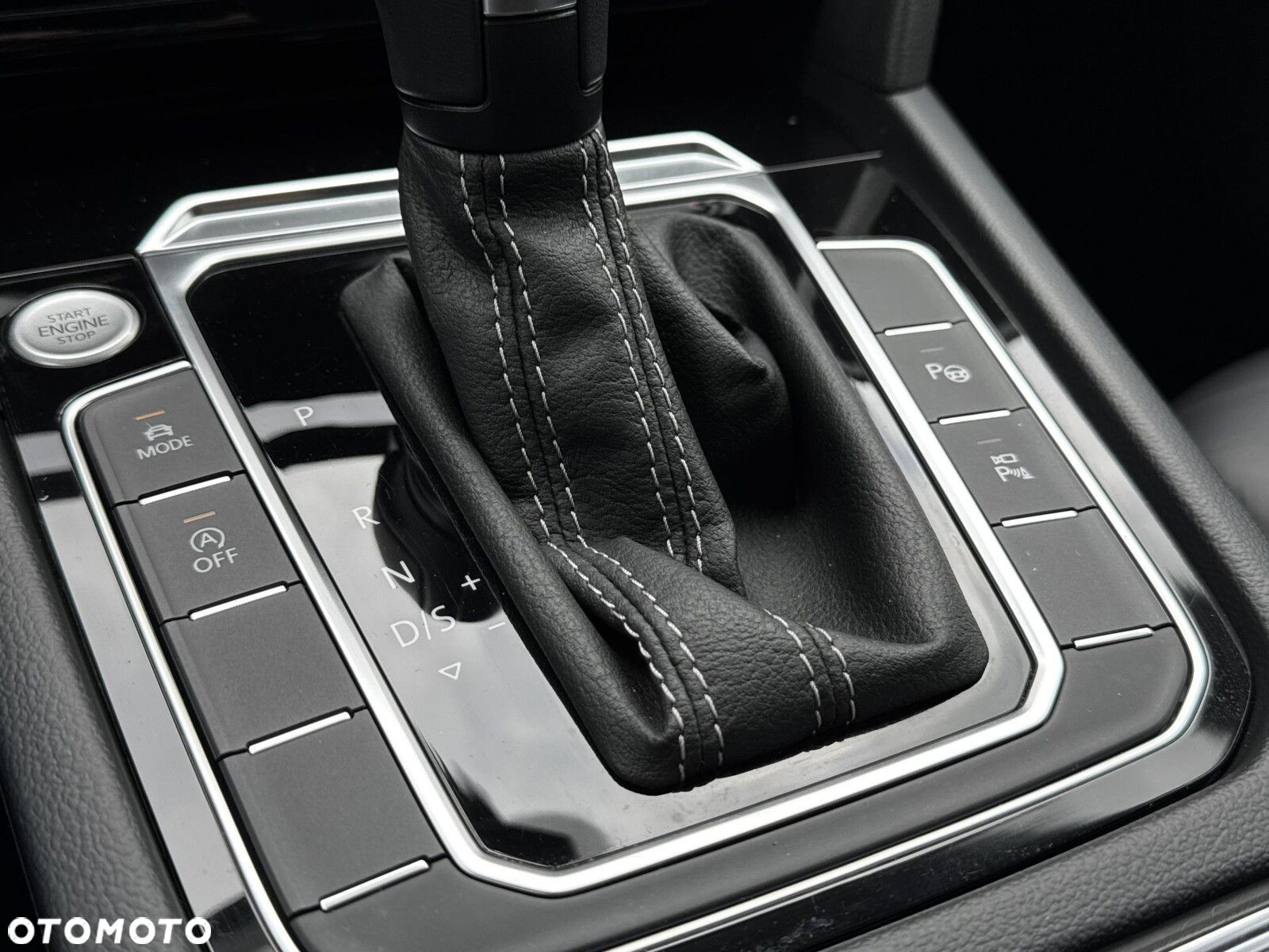 Volkswagen Arteon 2.0 TSI R-Line DSG - 22