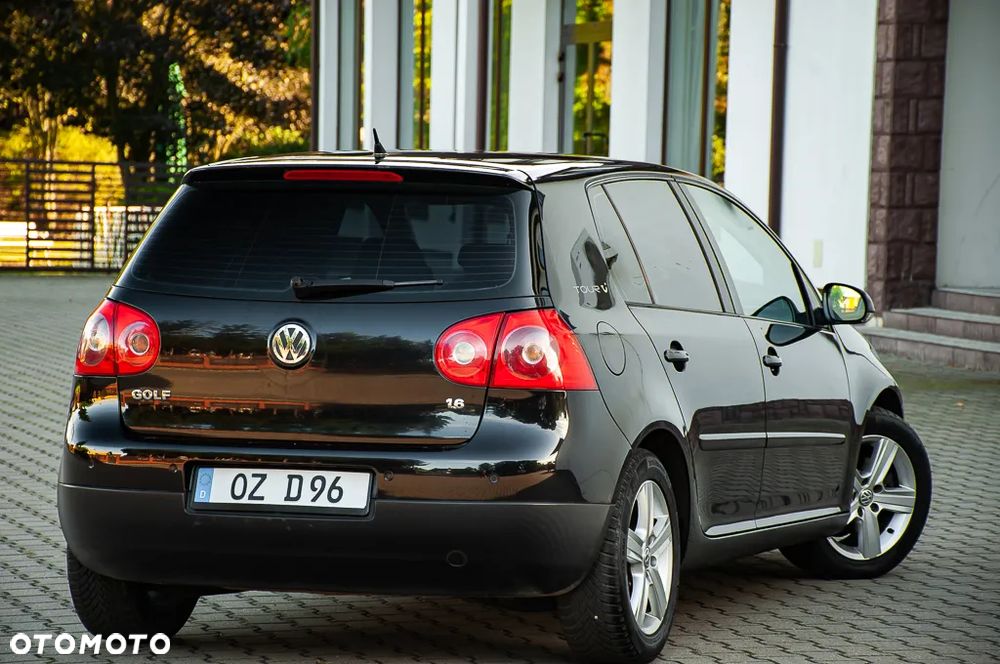 Volkswagen Golf 1.6 Tour Edition - 18