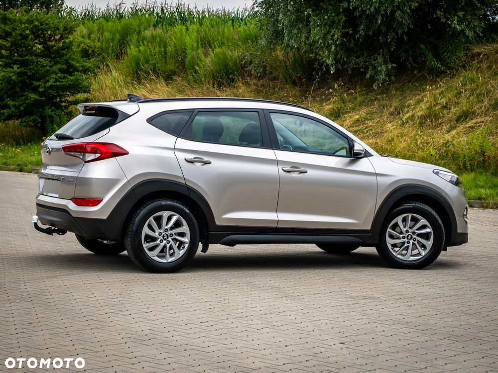 Hyundai Tucson blue 1.7 CRDi 2WD DCT Premium - 19