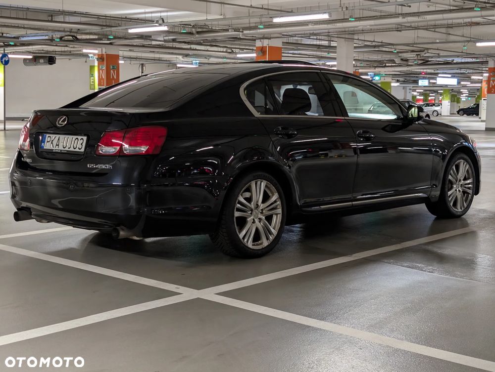 Lexus GS 450h - 21