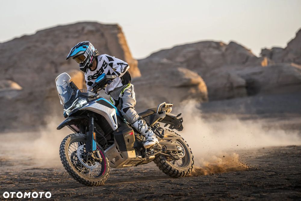 CFMoto 1000 MT-X - 24