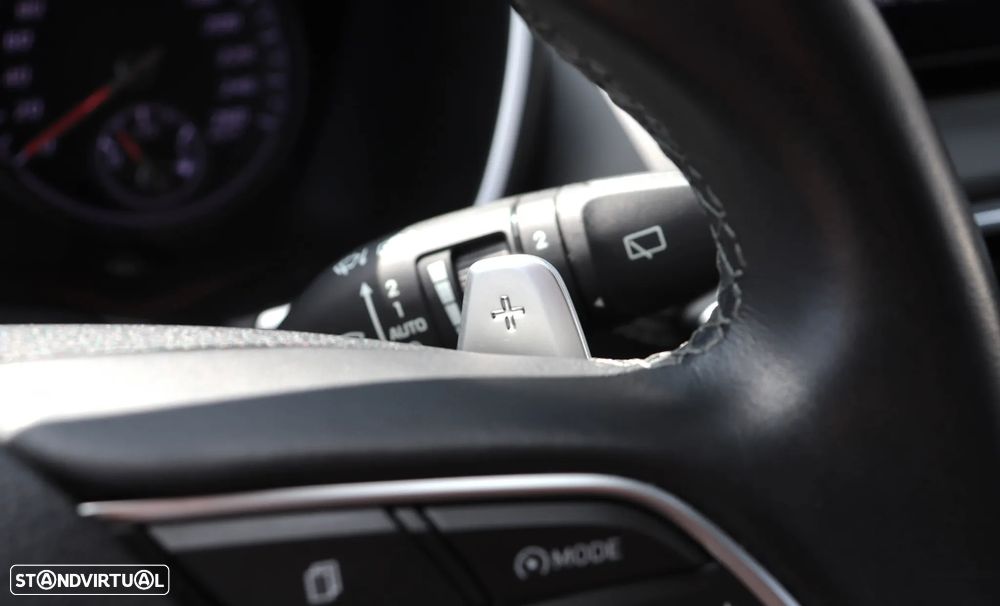Hyundai Santa Fe 1.6 T-GDI PHEV Vanguard - 35