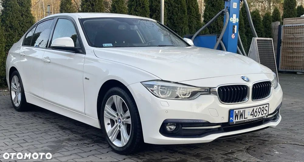 BMW Seria 3 318d Sport Line - 8