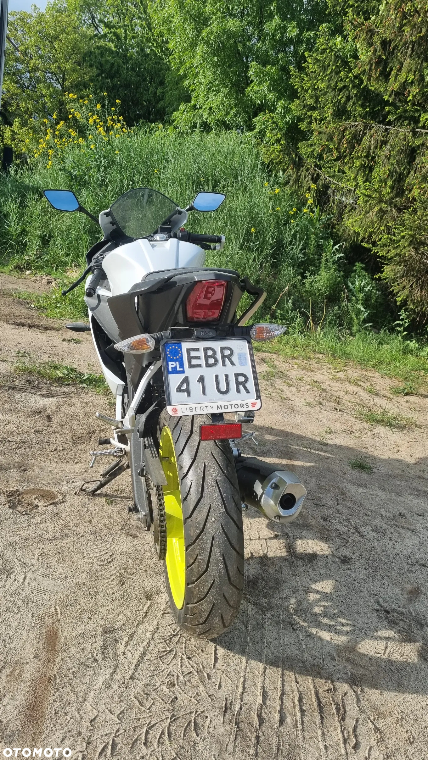 Yamaha R125 - 4
