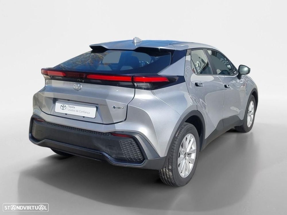 Toyota C-HR - 15