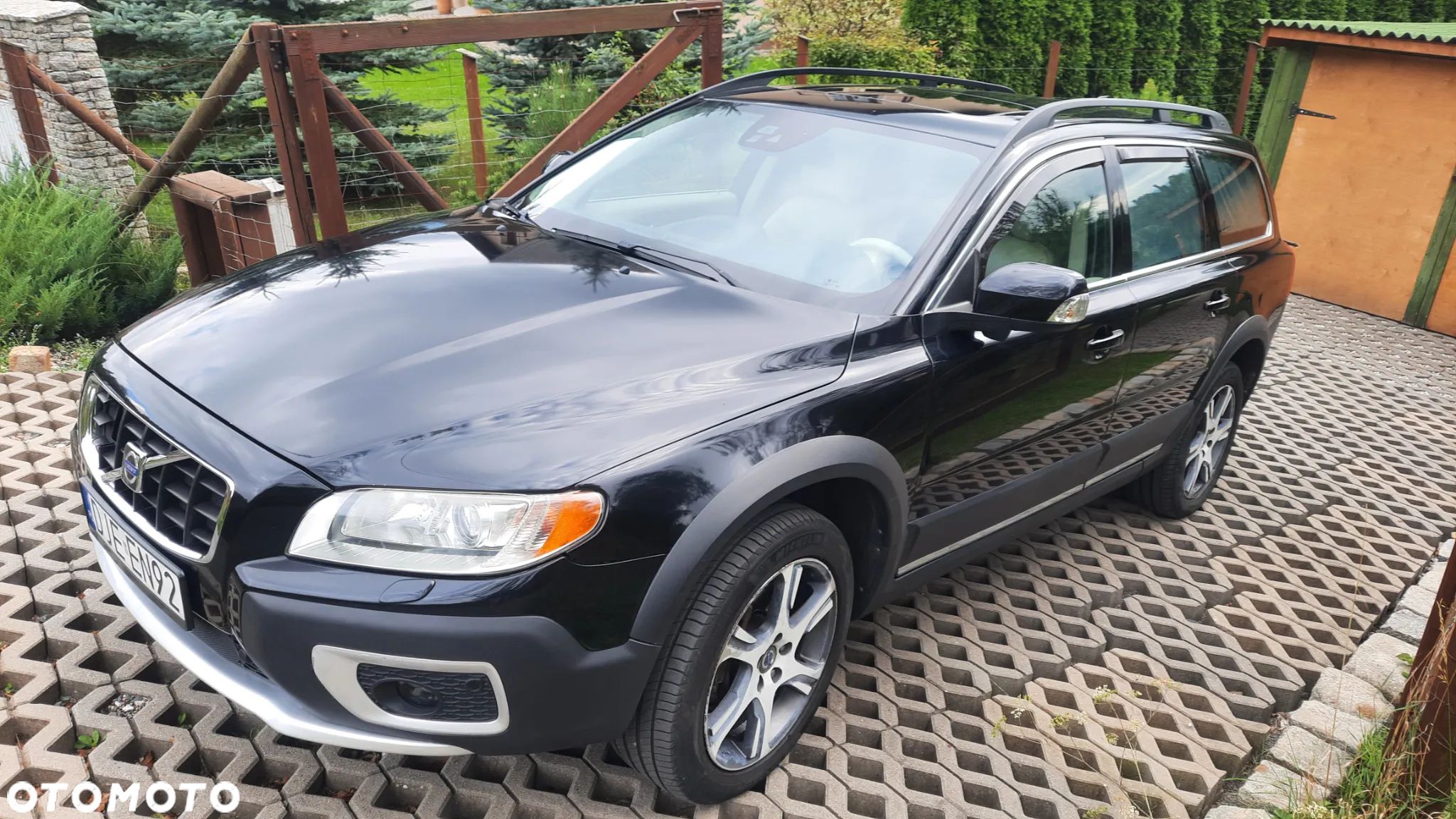 Volvo XC 70 D5 AWD Dynamic Summum - 1