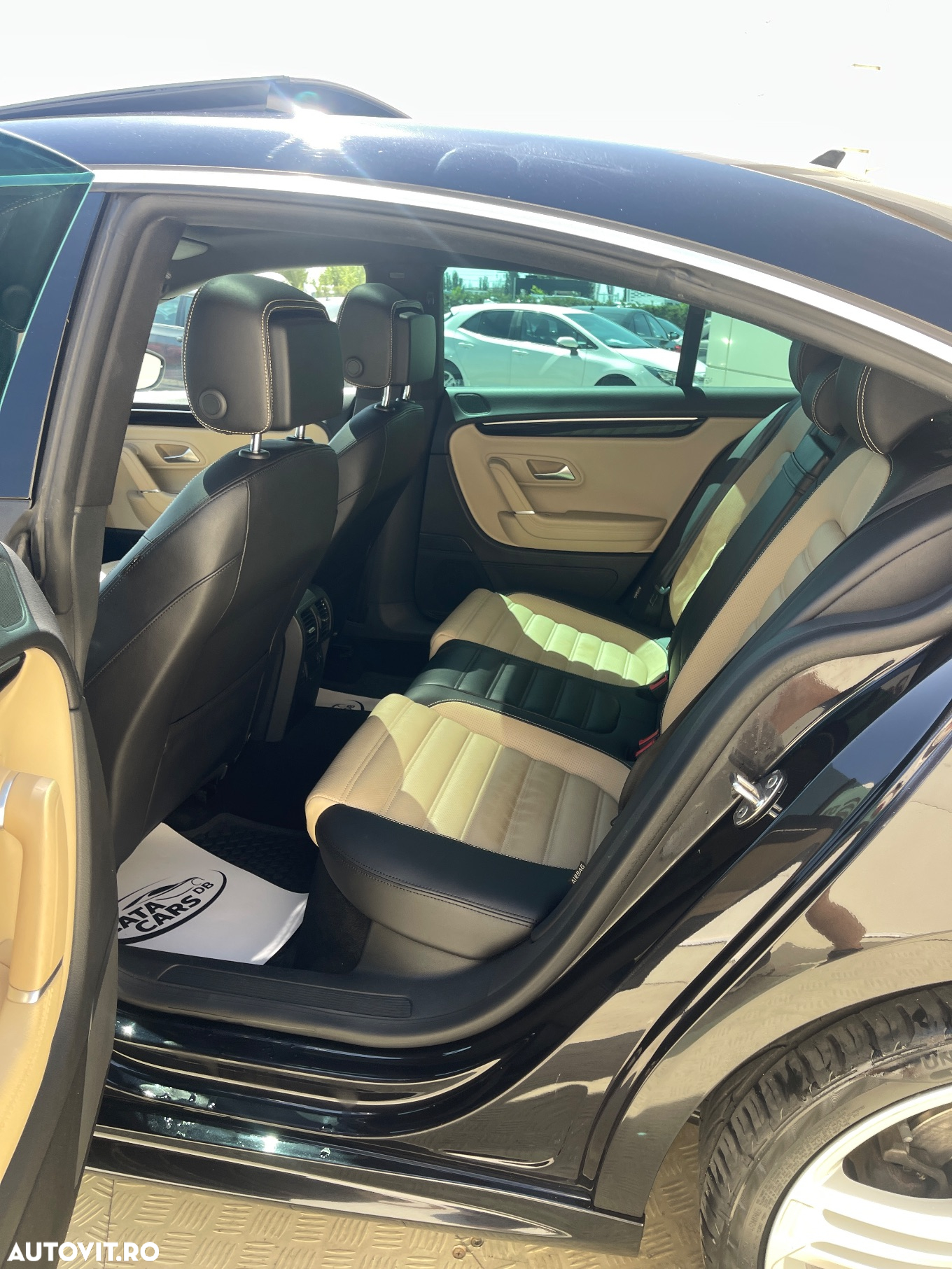 Volkswagen Passat CC 2.0 TDI BlueMotion Technology DSG - 27