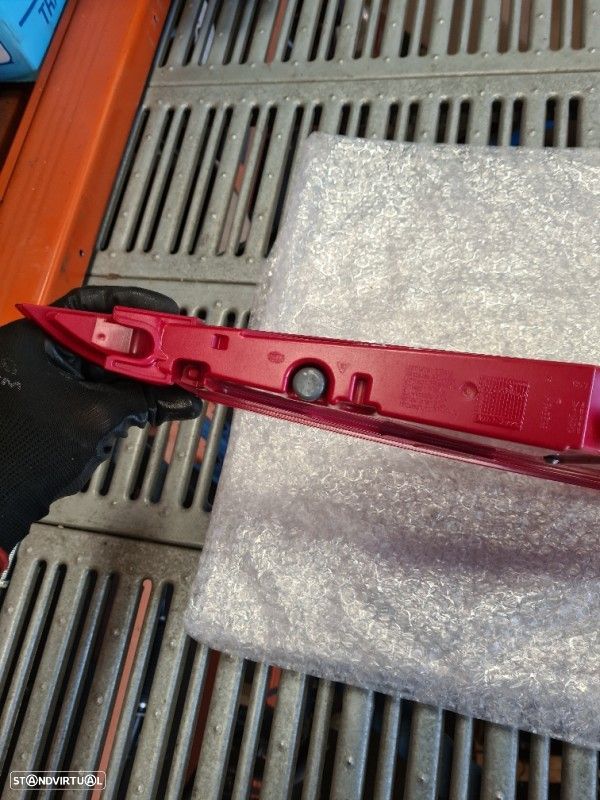 Farolim Direito Do Painel Lanterna Tras Stop Drt Porsche 911 (991)  99 - 10