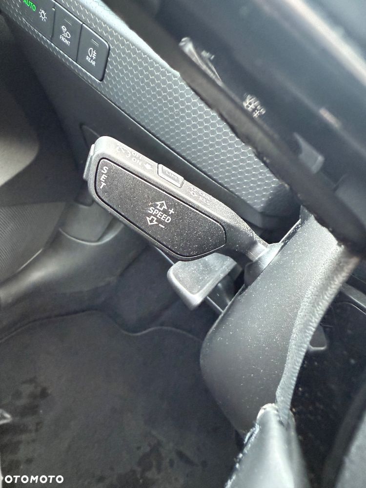 Audi A1 Sportback 30 TFSI S tronic - 23