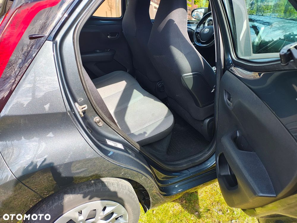 Toyota Aygo x-business - 14